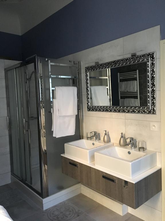 Benigne Malyon Apartment Dijon Bagian luar foto