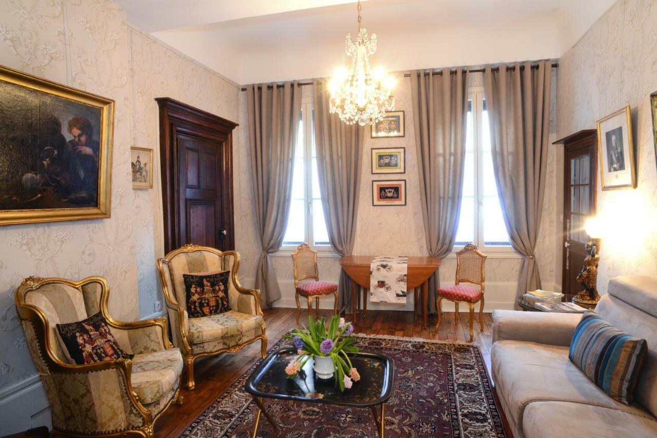 Benigne Malyon Apartment Dijon Bagian luar foto